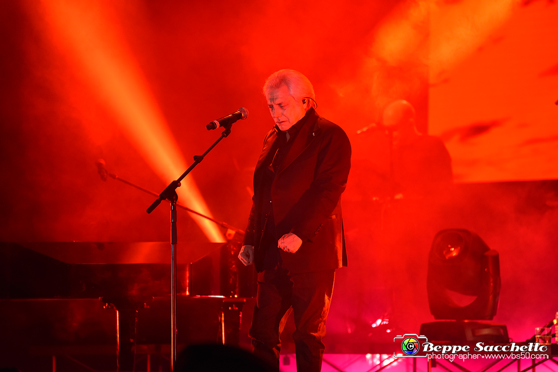 VBS_6779 - Concerto Nino D'Angelo - Il poeta che non sa parlare.jpg